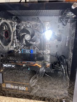 Ryzen 5 5600x Radeon 580 rx 1.1 tb 16 gb ram