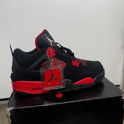 Air Jordan 4 Red Thunder 