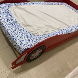 Boys..Kids.. Bed ..Cars Twin Bed