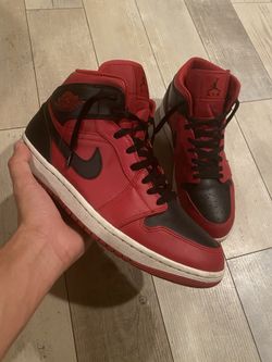 Jordan 1 Reverse Bred Mid
