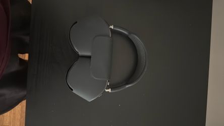 AirPods Max