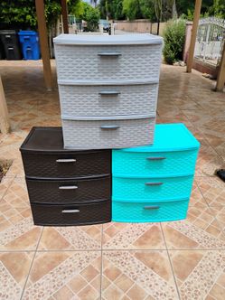 3 plastic drawers Good condition