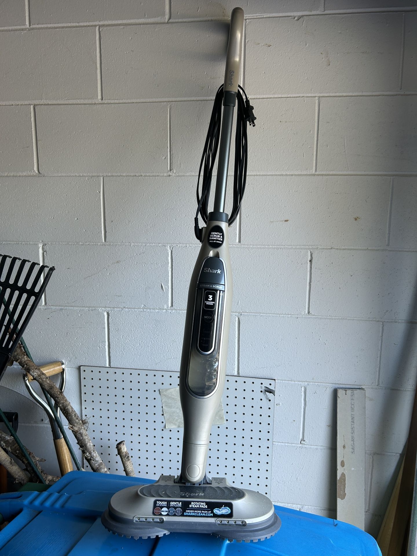  Shark - Steam and Scrub Corded Steam Mop and Cleaner for Hard Floors White with Steam Blaster Technology that scrubs sanitizes Shark - Steam and Scru