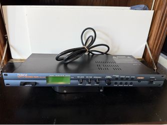 Roland SRV3030 Digital Reverb rack