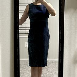 Calvin Klein Women's Sheath Dress  Sleeveless Navy Blue Size 6 (likely) Exc.