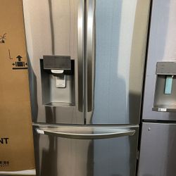 ❄️ NEW L G - 27.7 Cu. Ft. French Door Smart Refrigerator with External Ice and Water Stainless Steel