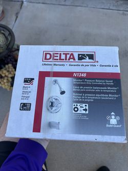 Shower head and tub faucet