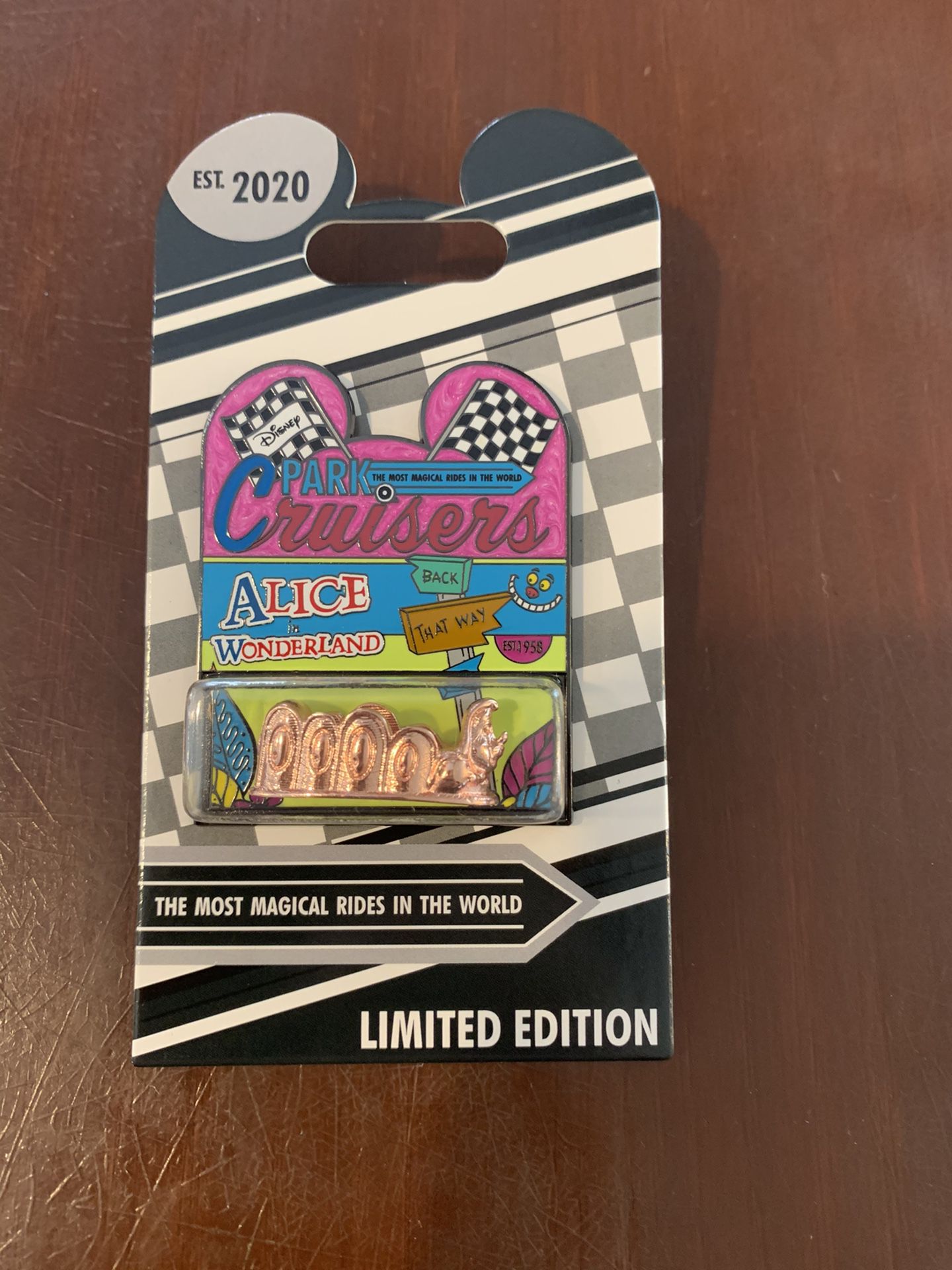 Disney Alice in wonderland cruiser pin limited edition