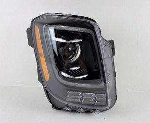 Nice! OEM 2020-2022 Kia Telluride Right RH Side Halogen Headlight 92102-S9000