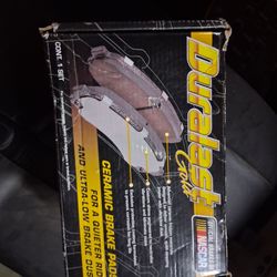 Duralast Gold Ceramic Brake Pads Set