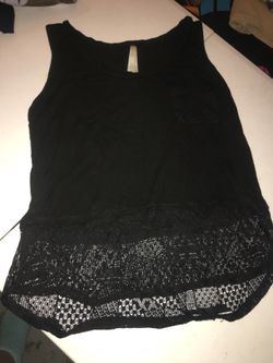 Black shirt girls jr.