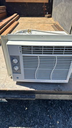 Window AC unit