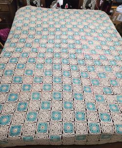 Queen hand crocheted bedspread
