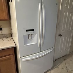 Double Door Fridge
