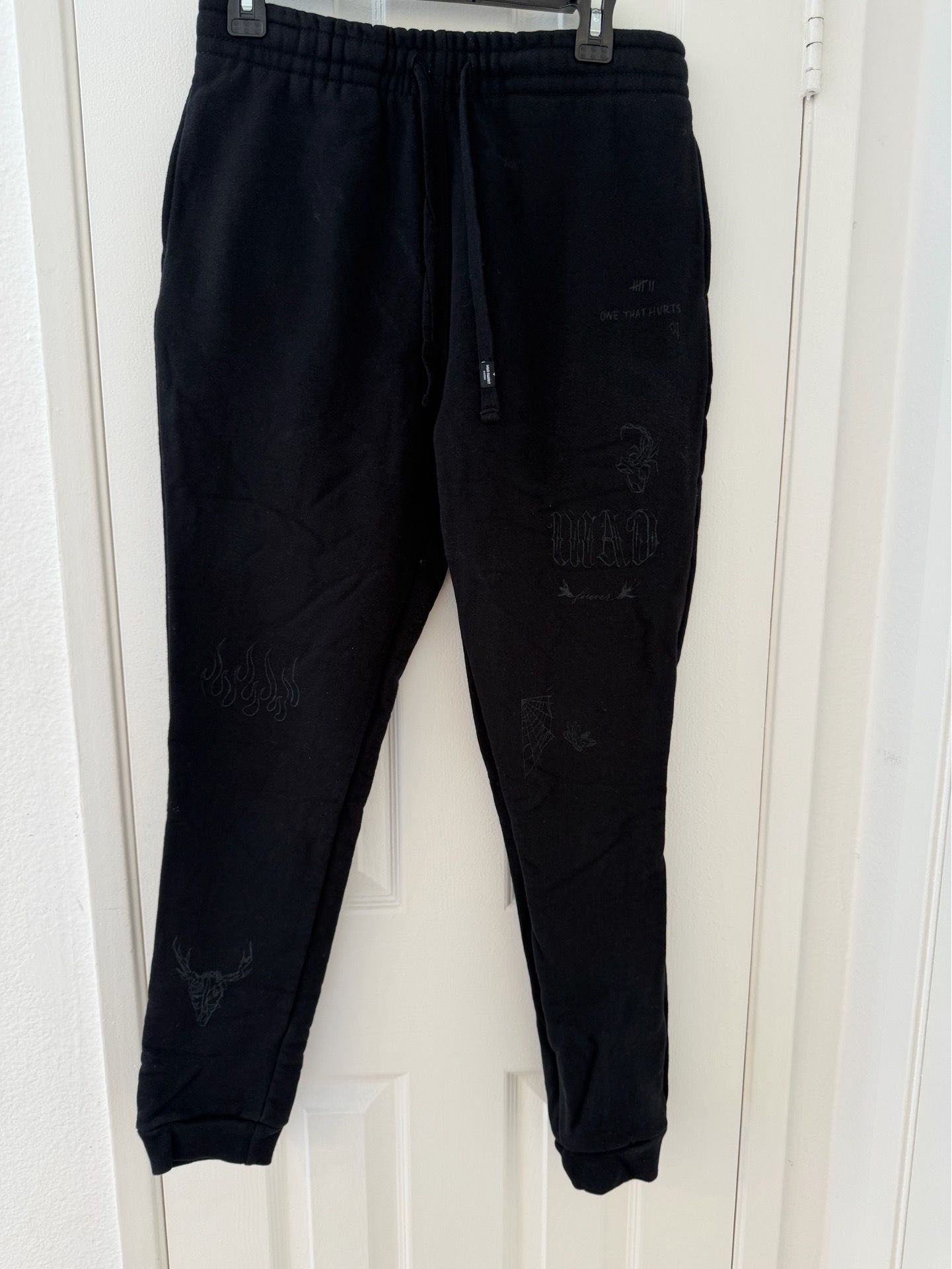 Mad Rabbit x Made In Los Angeles Capsule VCMTTT Black Graphic Joggers size M UNISEX