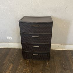 Sterilite 4 Drawer Wide Weave Tower, Plastic Décor Drawers with Pull Handles, Brown