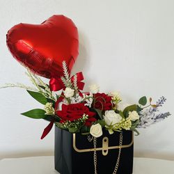 Valentine’s Day Baskets !!! Free Delivery 