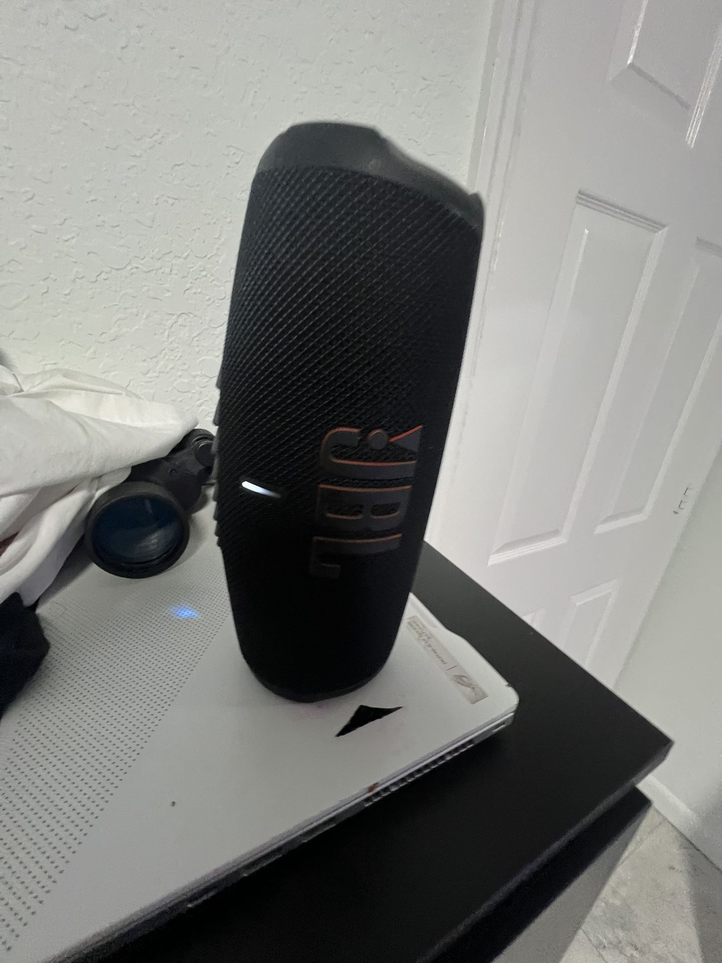 JBL charge 5