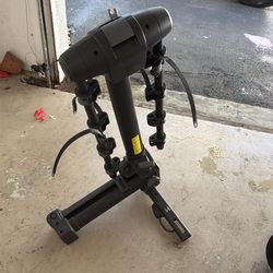 Thule Apex XT Swing: 4-bike hitch hanging bike rack swing