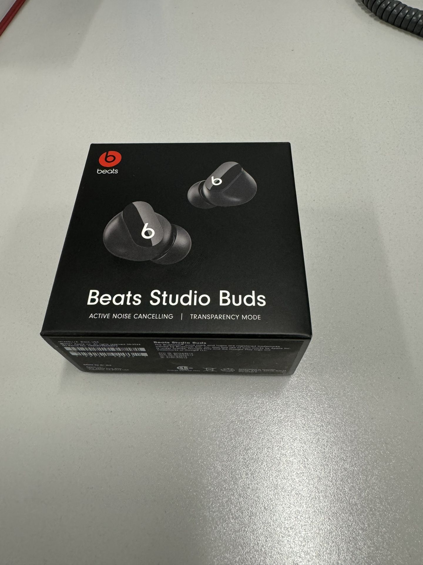 Beats Studios Buds