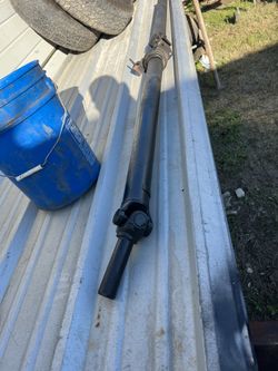 Drive Shaft For Chevy / GMC OBS 88/98 Crew Can