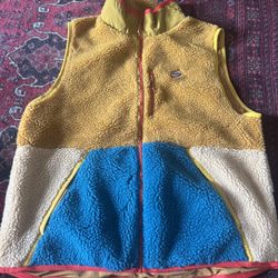 Nike NSW Sherpa Vest Size Xl Jacket Acg