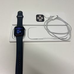 Apple Watch SE 2nd Generation  44MM Midnight GPS+Cellular 