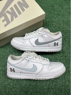 NIKE SB DUNK LOW SUPREME 94 WHITE METALLIC SILVER SIZE 9.5