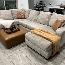Cream L-shaped Sectional Couch With Chaise (delivery Available)