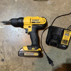 Dewalt Drill/driver 20v Max