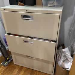 Lateral File Cabinet Excellent Condition Must Go ASAP 