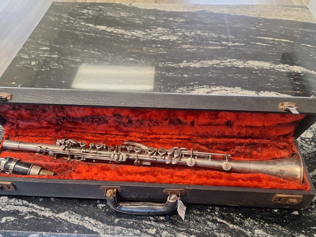 Antique Clarinet
