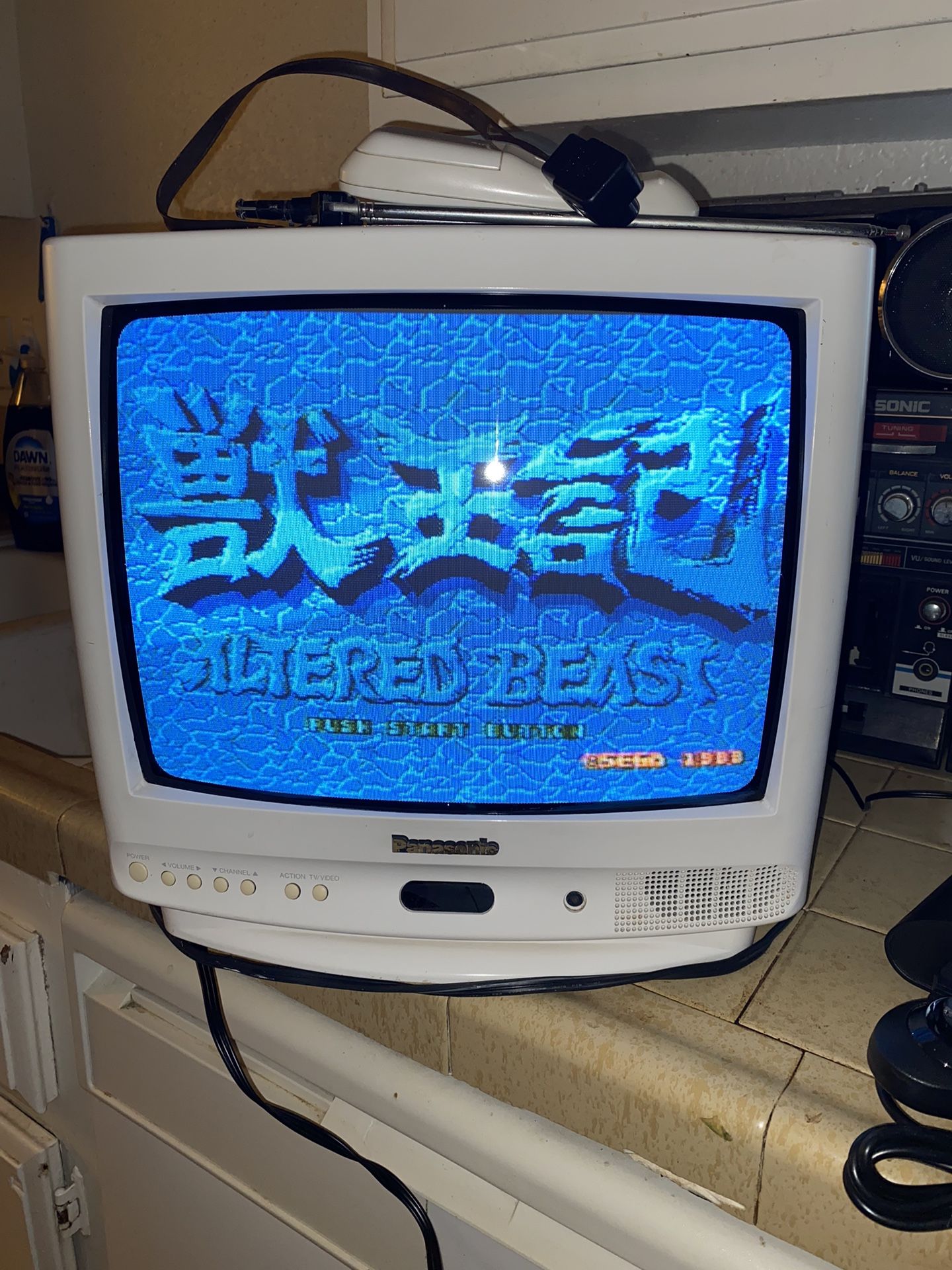 Vintage 1996 PANASONIC 13” CRT Gaming TV With Remote White Tested (CT-13R15U) Good Condition