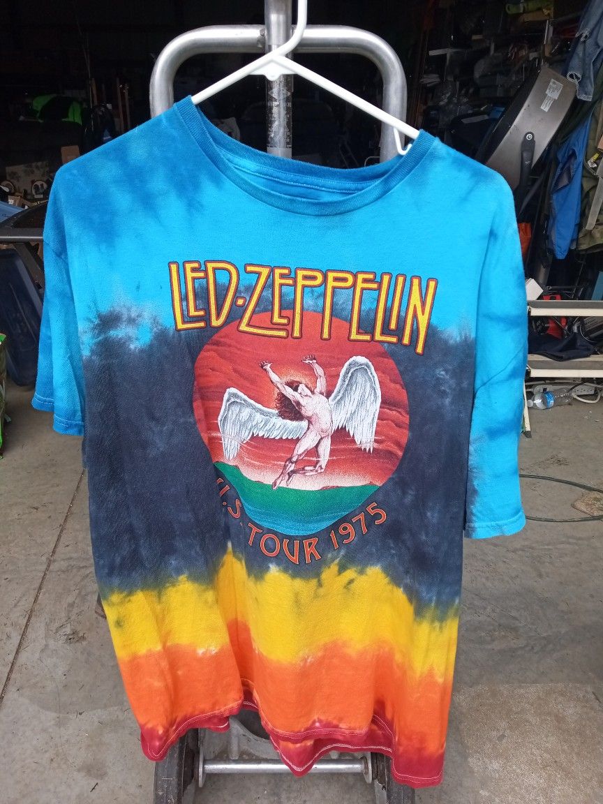 Led Zeppelin T-shirt