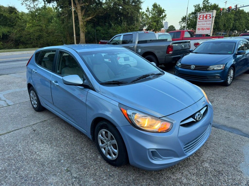 2012 Hyundai Accent