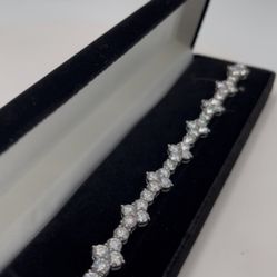 Moissanite Cross White Bracelet 