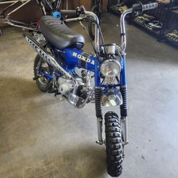 Honda trail 70