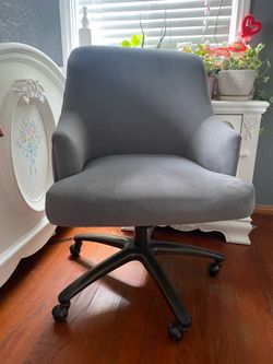 Gray rolling chair