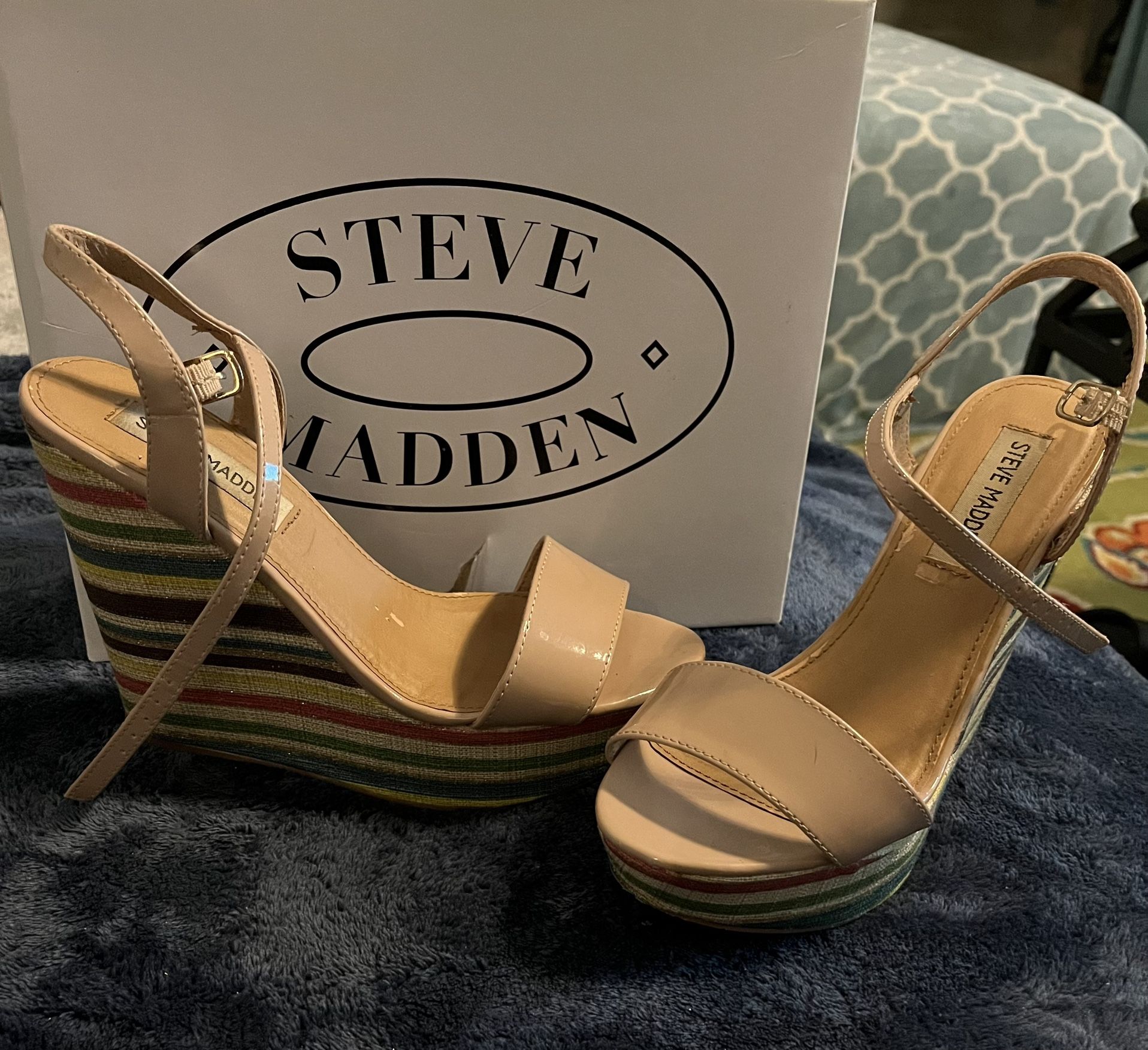 Steve Madden Colorful Wedge Heels, Size 6