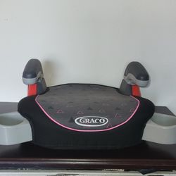 GRACO BOOSTER SEAT/CARSEAT FOR SALE 