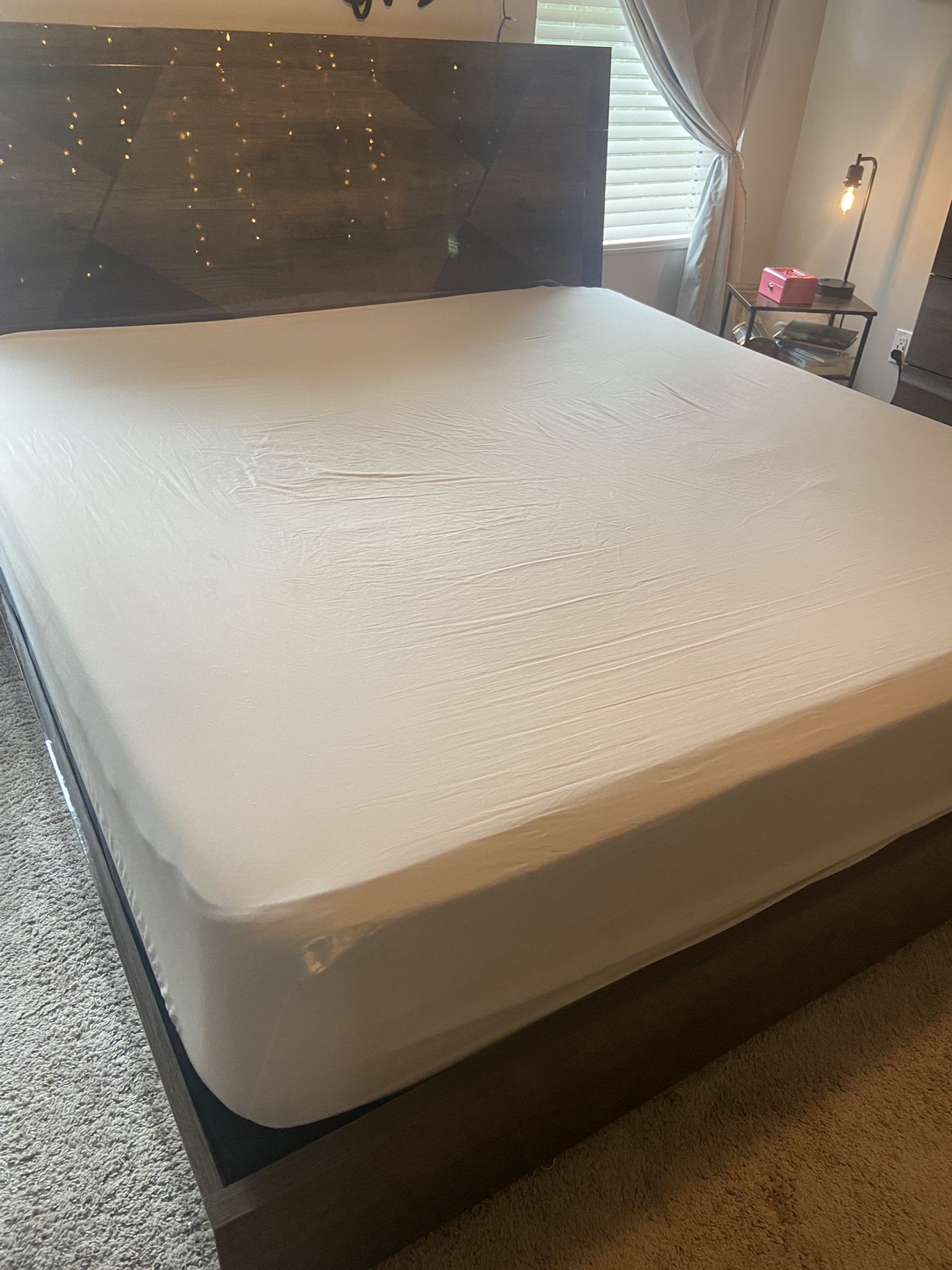 Fully Adjustable King El Dorado Bedroom Set- Electric