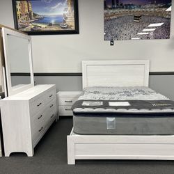 4PC White Queen Bedroom Set 