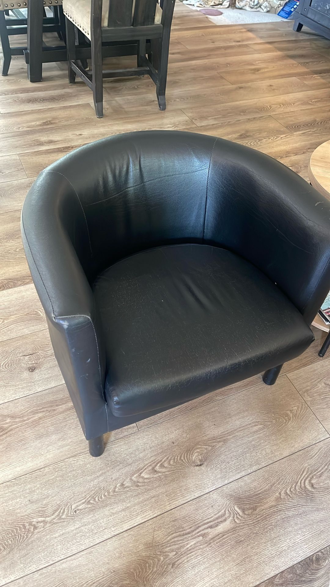 Black Accent Chairs