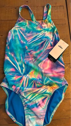 Girls Nike swimsuits