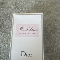 Miss dior Bloom bouquet 