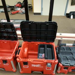Milwaukee Packout Rolling Tool Cart With Hand Tool Tray