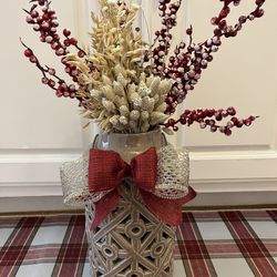  Christmas Decorative vases