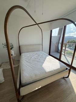 Crate and Barrel Queen Canopy Bed