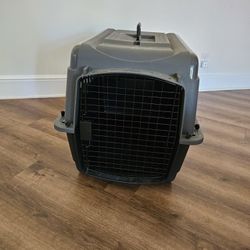 Hard Sided Small Dog Travel Carrier 