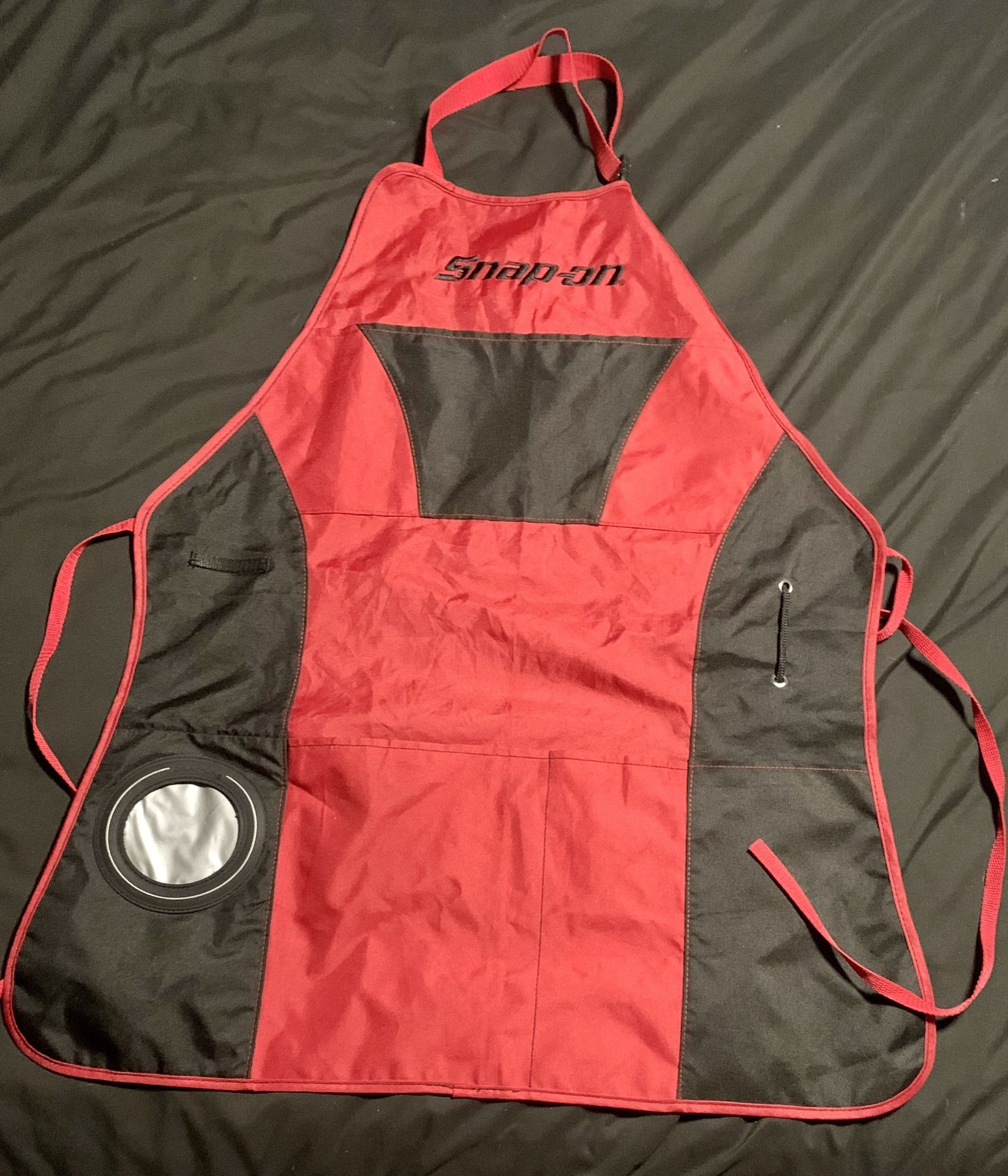 Snap On BBQ Grilling Apron W/ a Essentials Bottle Opener And Insulated Cuzyy